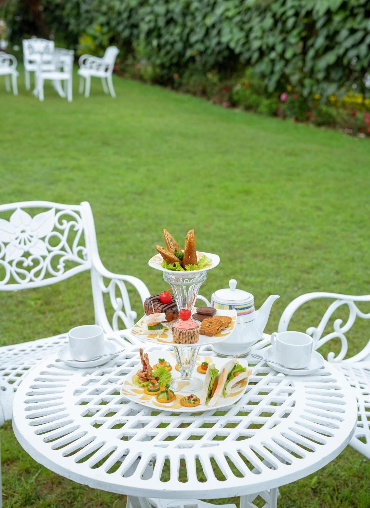 Aaradhya Nuwara Eliya Hotel Bagian luar foto
