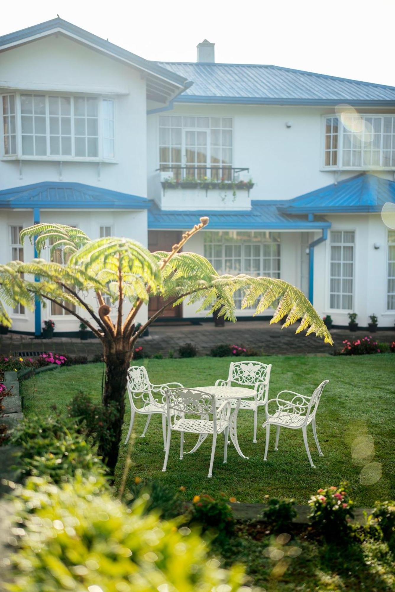 Aaradhya Nuwara Eliya Hotel Bagian luar foto